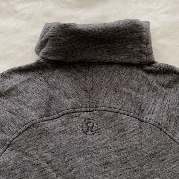 Lululemon | Heather Grey Turtleneck Sweater with Pockets - Picture 3 of 7